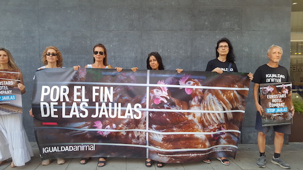 Animal Equality protest for the end of cages in Spain