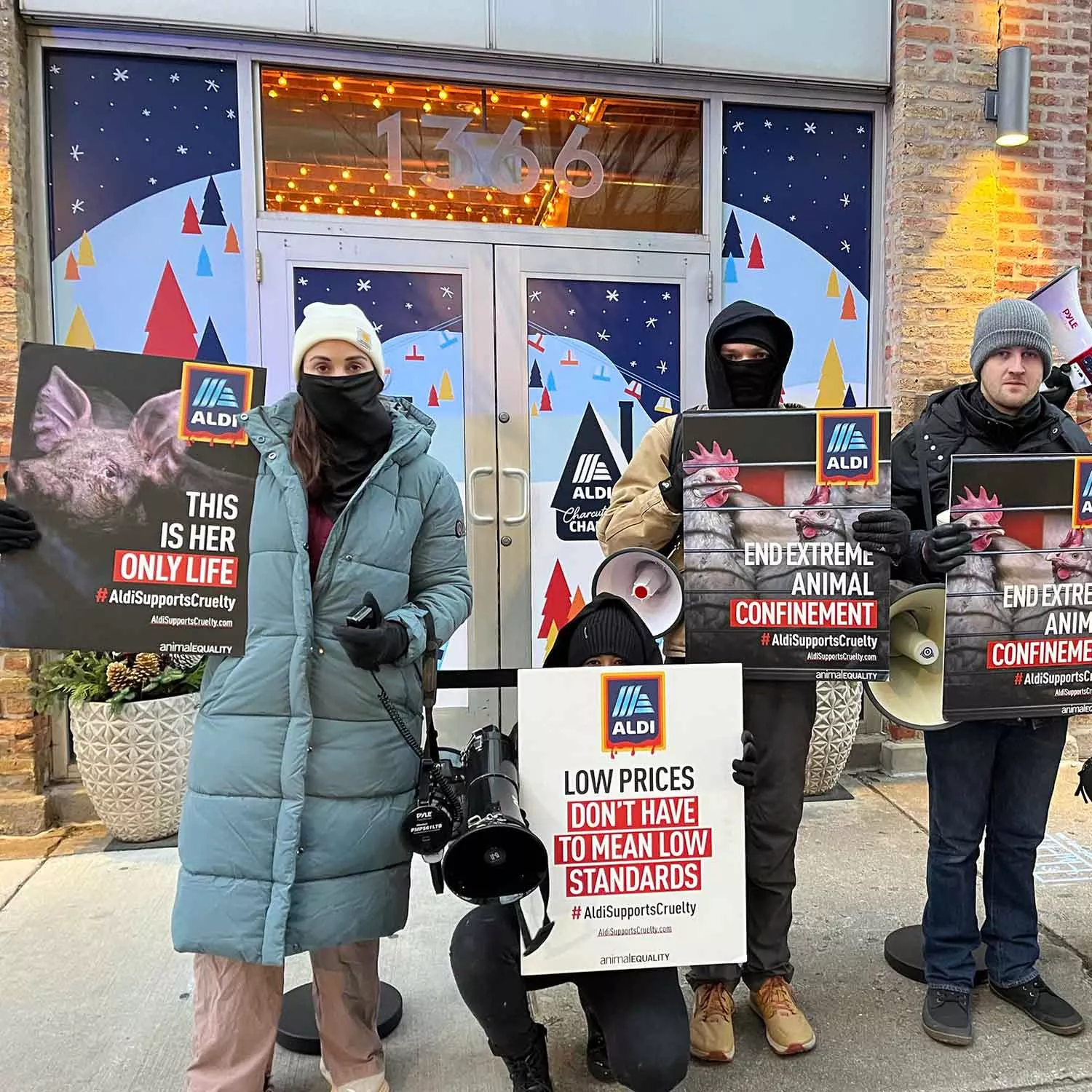 Chicago protest Aldi