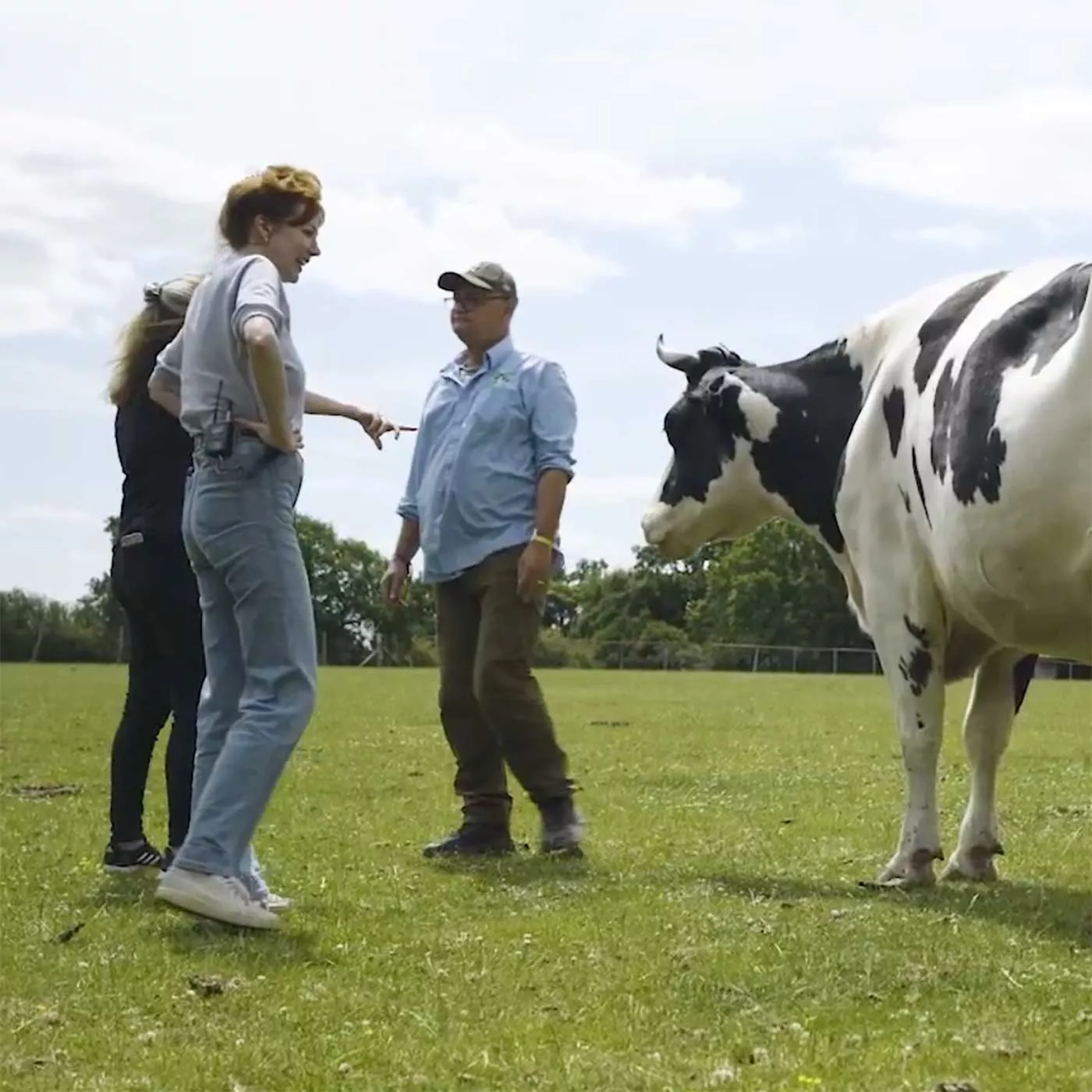 Diane Morgan joined Animal Equality in calling for U.K.